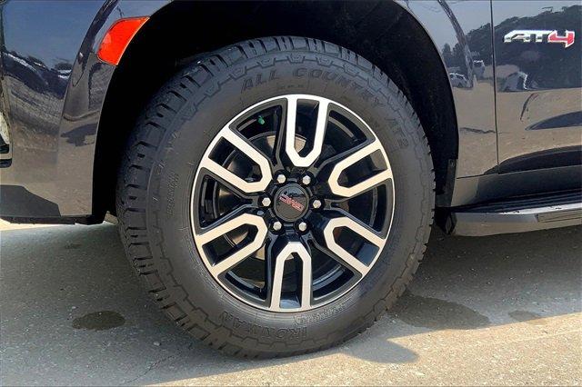 2023 GMC Yukon Vehicle Photo in KANSAS CITY, MO 64114-4545