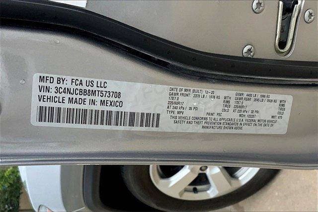 2021 Jeep Compass Vehicle Photo in KANSAS CITY, MO 64114-4545
