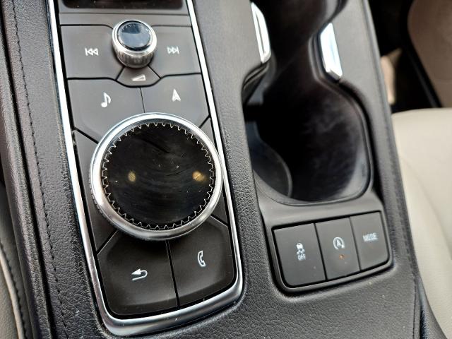 2023 Cadillac XT4 Vehicle Photo in Weatherford, TX 76087