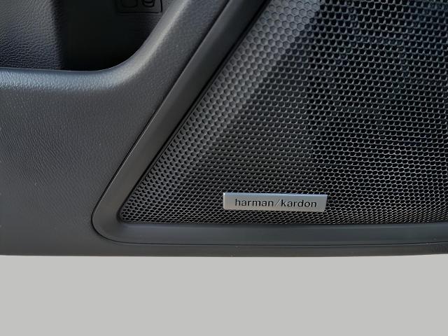 2025 Subaru Outback Vehicle Photo in Green Bay, WI 54304