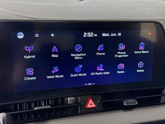 2023 Kia Sportage Hybrid Vehicle Photo in Everett, WA 98204