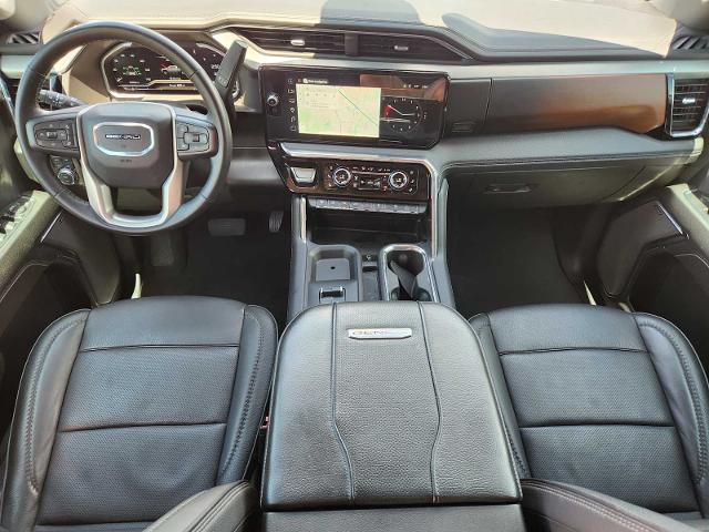 2024 GMC Sierra 2500 HD Vehicle Photo in DENTON, TX 76210-9321