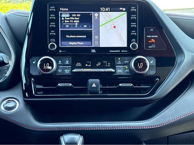 2022 Toyota Highlander Vehicle Photo in Hinesville, GA 31313