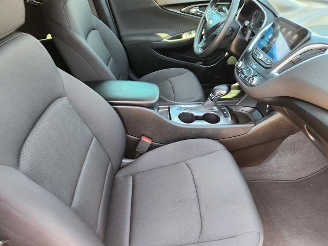 2021 Chevrolet Malibu Vehicle Photo in DENTON, TX 76210-9321