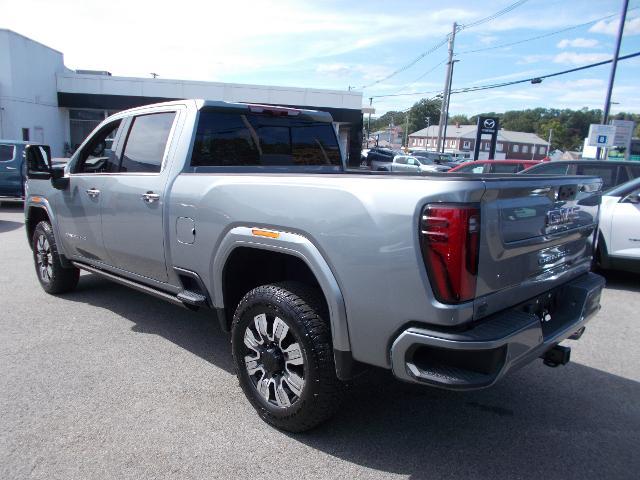 2025 GMC Sierra 2500 HD Vehicle Photo in LOWELL, MA 01852-4336