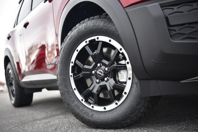 2025 Nissan Pathfinder Vehicle Photo in Ballwin, MO 63011