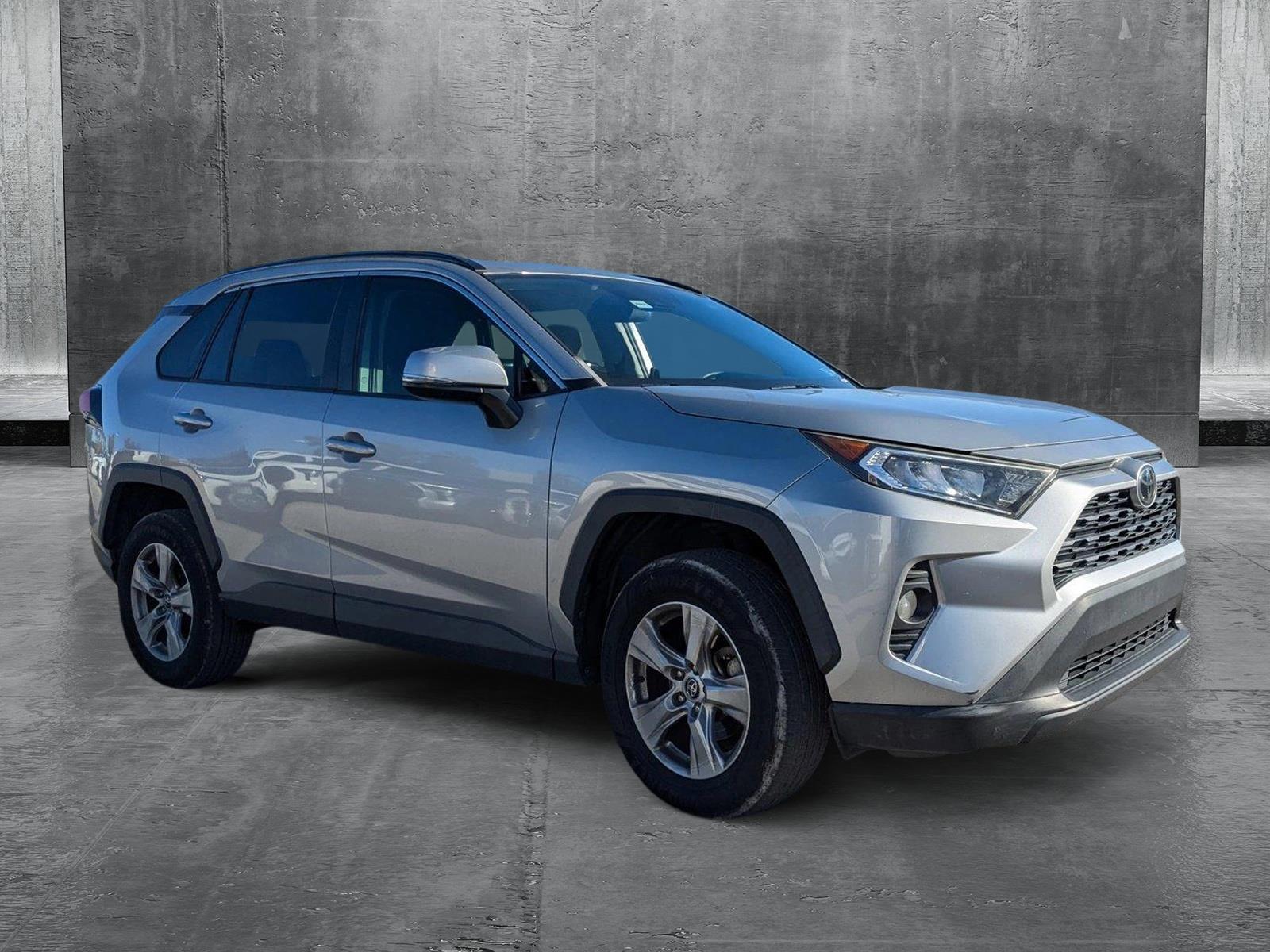 2019 Toyota RAV4 Vehicle Photo in Winter Park, FL 32792