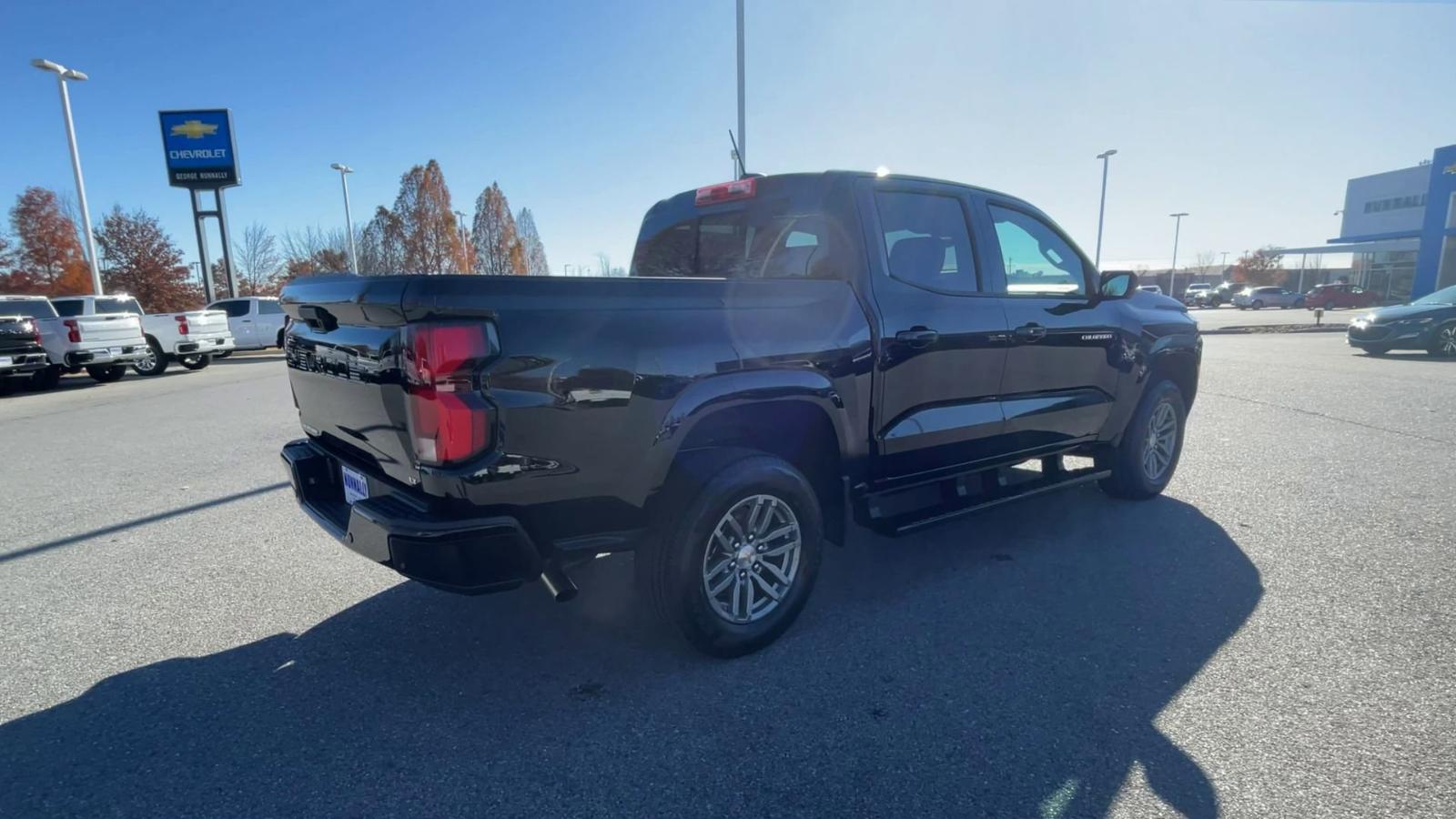 2024 Chevrolet Colorado Vehicle Photo in BENTONVILLE, AR 72712-4322