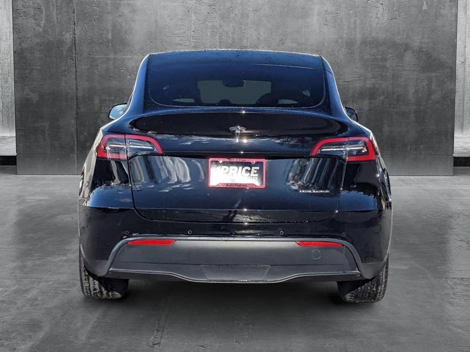 2022 Tesla Model Y Vehicle Photo in TIMONIUM, MD 21093-2300