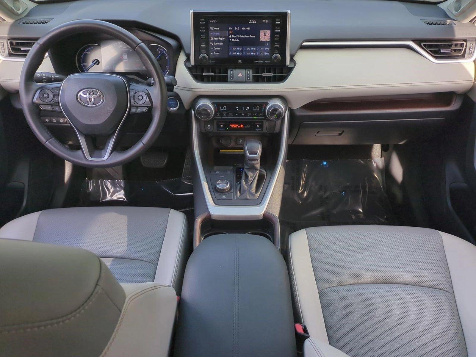 2020 Toyota RAV4 Vehicle Photo in West Palm Beach, FL 33417