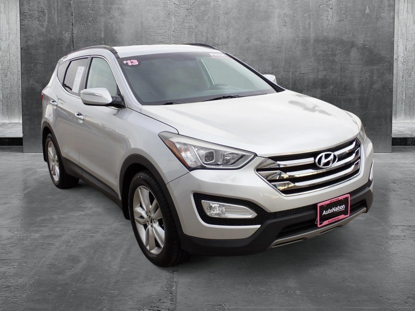 2013 Hyundai Santa Fe Vehicle Photo in DENVER, CO 80221-3610