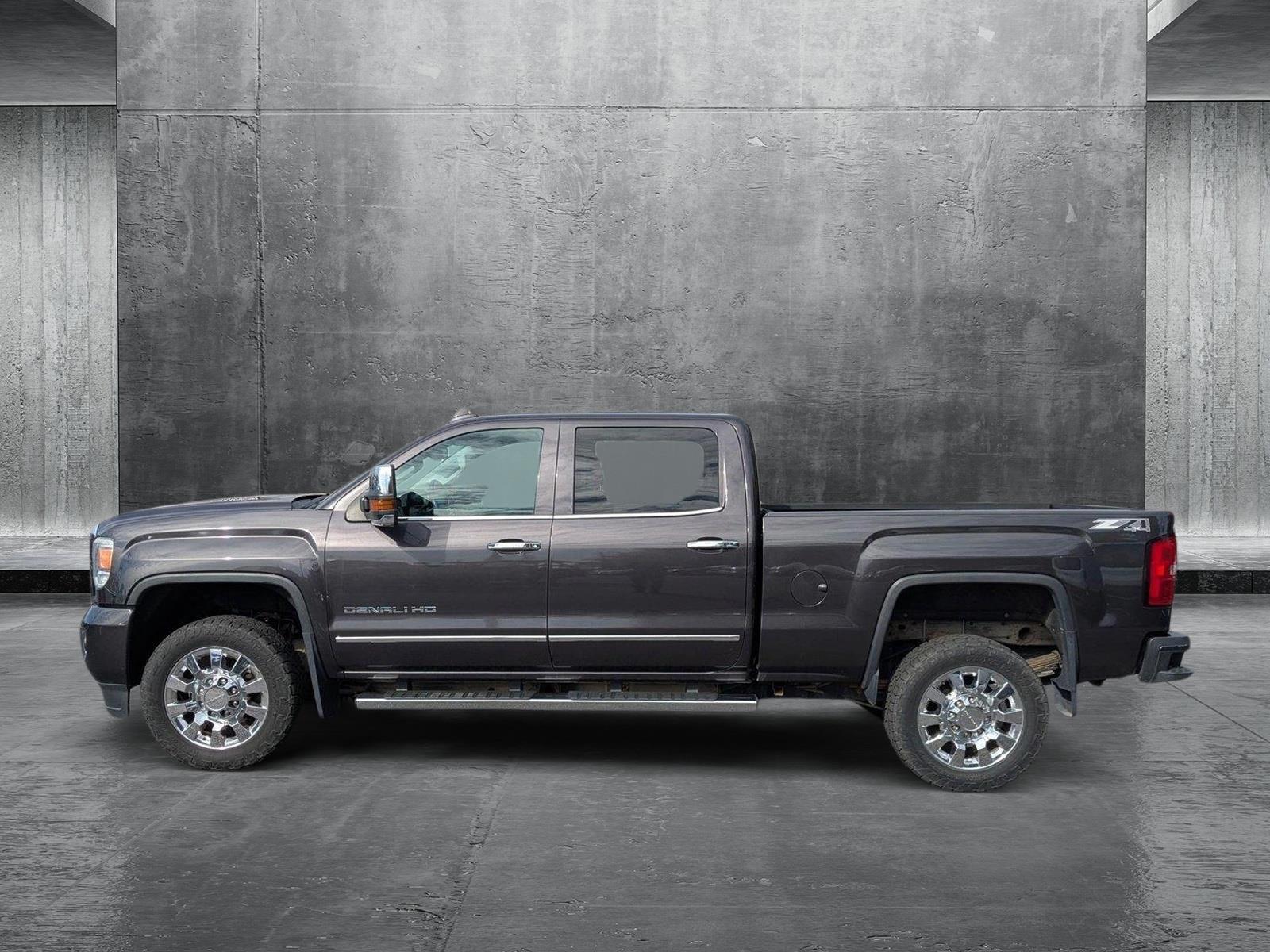 2015 GMC Sierra 2500HD available WiFi Vehicle Photo in Panama City, FL 32401