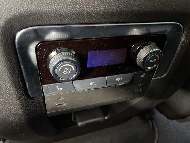 2025 Chevrolet Tahoe Vehicle Photo in PHOENIX, AZ 85014-3381