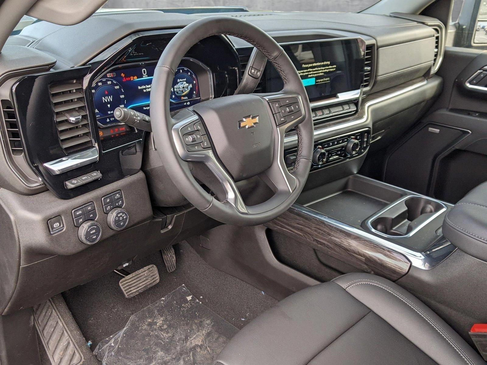 2025 Chevrolet Silverado 3500 HD Vehicle Photo in TIMONIUM, MD 21093-2300