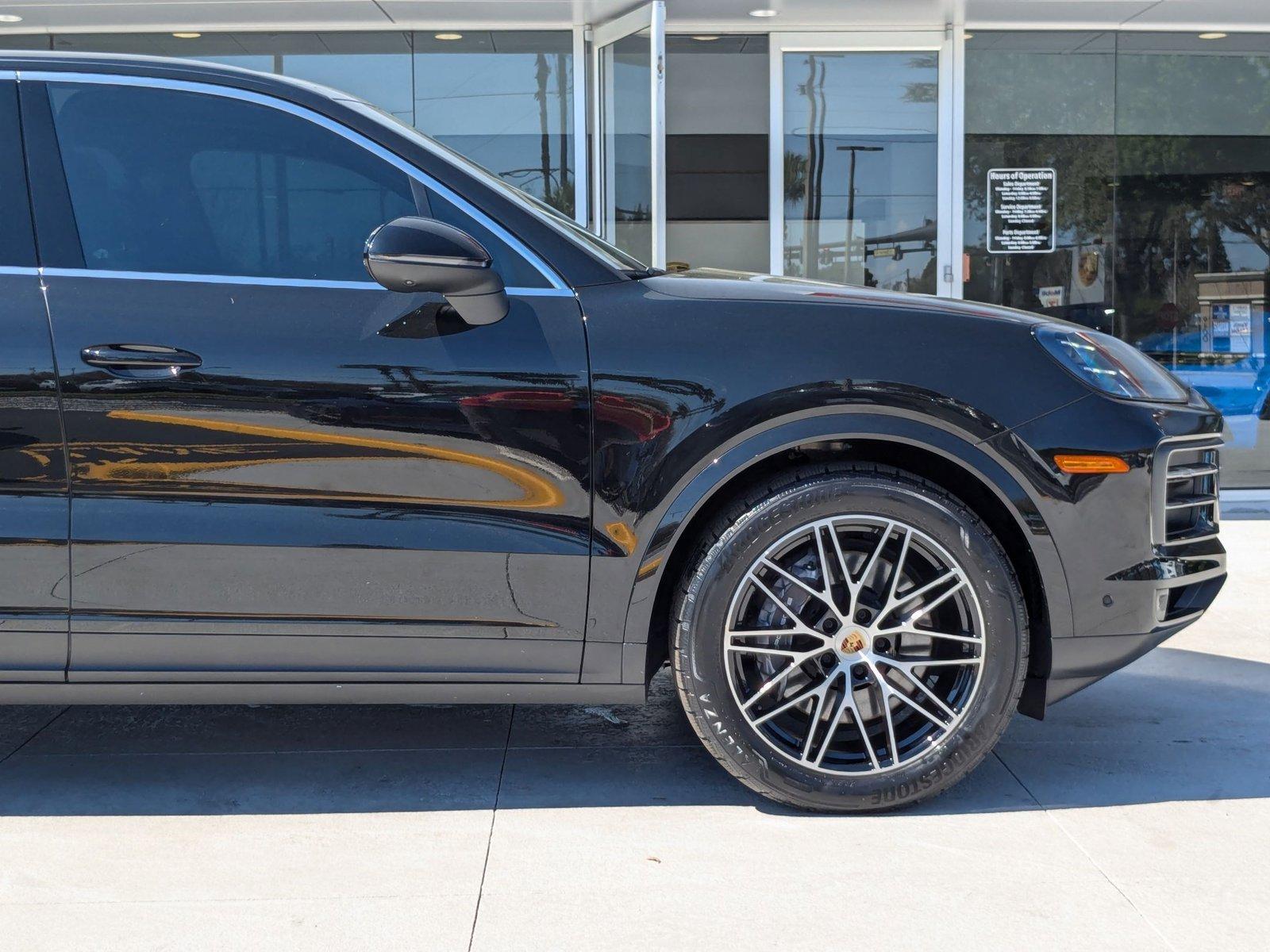 2024 Porsche Cayenne Vehicle Photo in Maitland, FL 32751