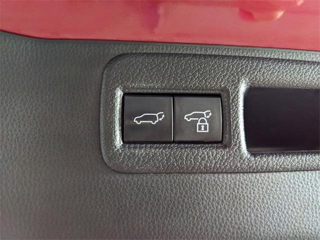 2023 Toyota Venza Vehicle Photo in ENGLEWOOD, CO 80113-6708