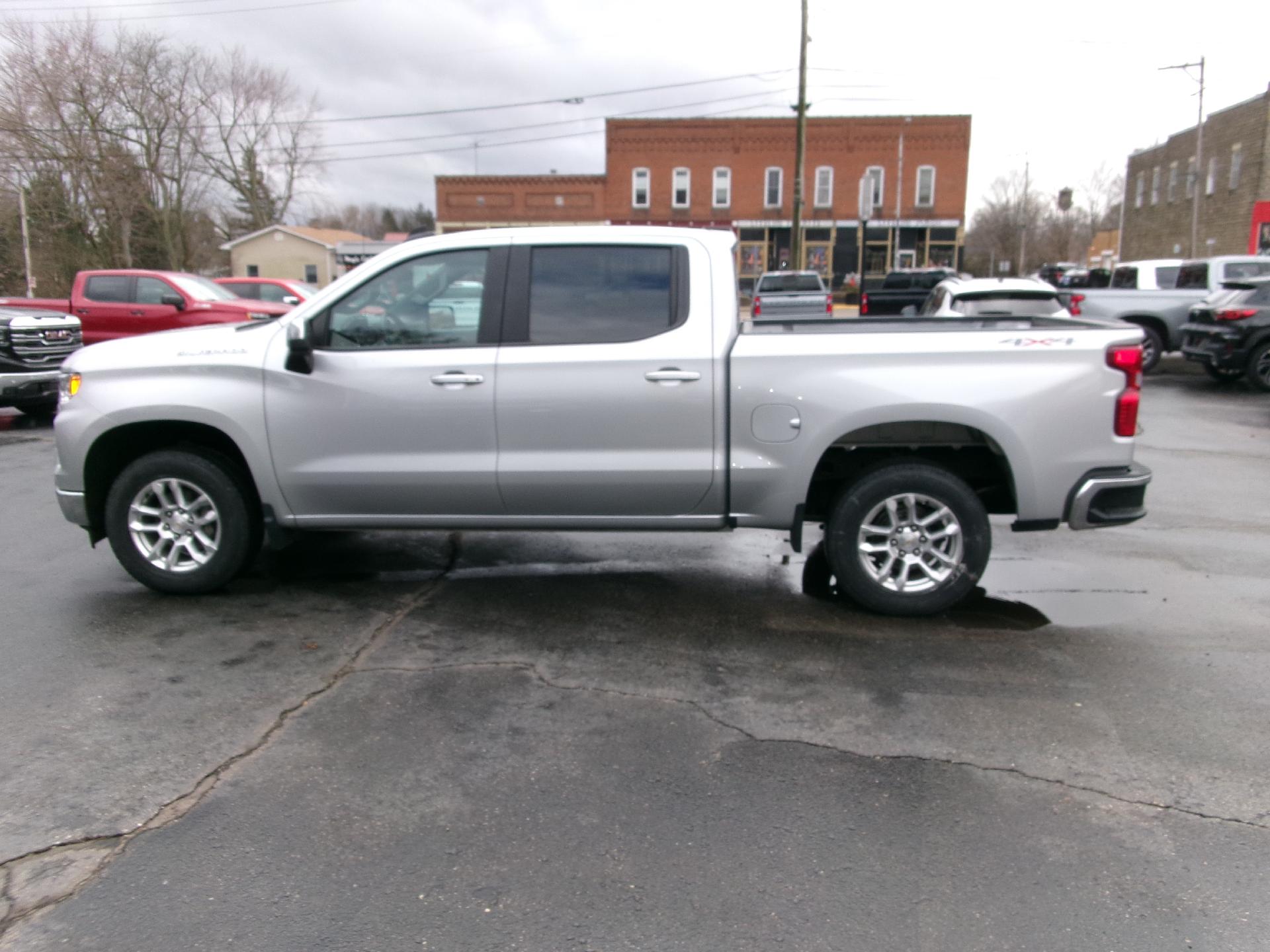 Certified 2022 Chevrolet Silverado 1500 LT with VIN 1GCPDKEK9NZ508981 for sale in Colon, MI