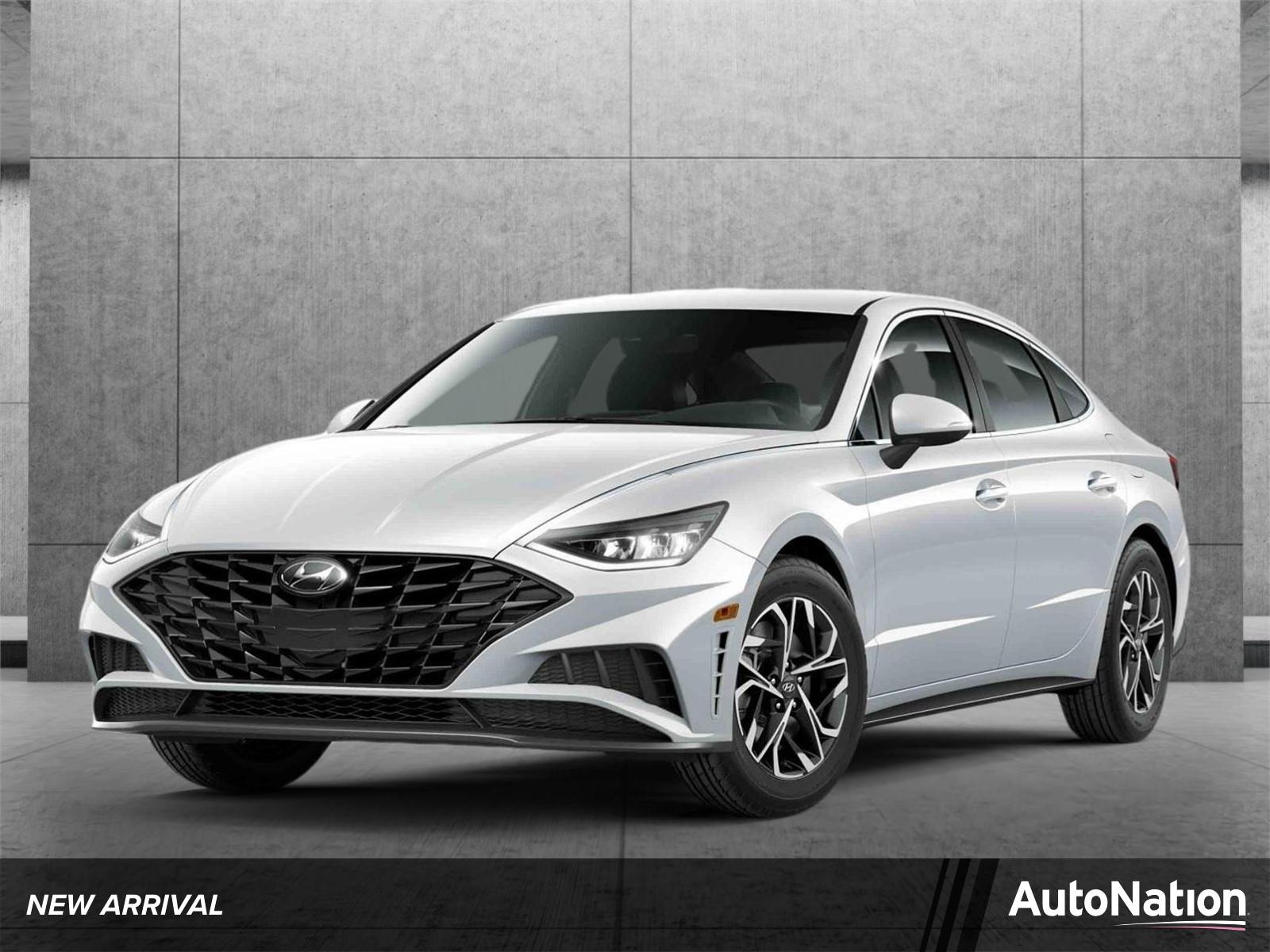 2022 Hyundai SONATA Vehicle Photo in Pembroke Pines, FL 33027