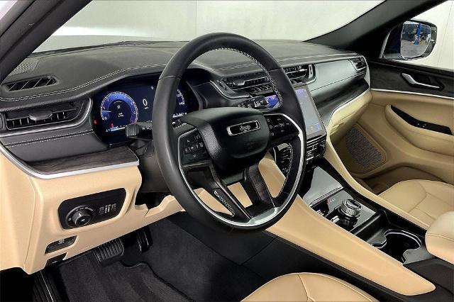 2024 Jeep Grand Cherokee Vehicle Photo in Tulsa, OK 74129