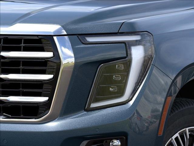 2025 GMC Yukon Vehicle Photo in EMPORIA, VA 23847-1235