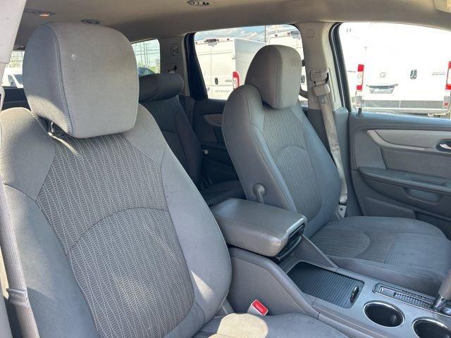 2015 Chevrolet Traverse Vehicle Photo in MEDINA, OH 44256-9631
