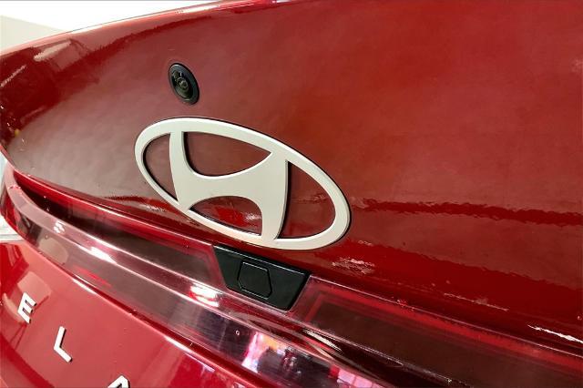 2024 Hyundai ELANTRA Vehicle Photo in Lees Summit, MO 64086