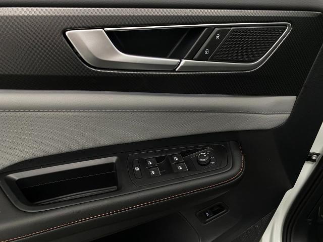2025 Volkswagen Atlas Vehicle Photo in Appleton, WI 54913