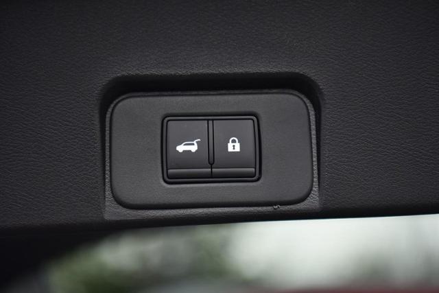 2025 Nissan Rogue Vehicle Photo in Ballwin, MO 63011