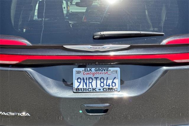 2023 Chrysler Pacifica Vehicle Photo in ELK GROVE, CA 95757-8703