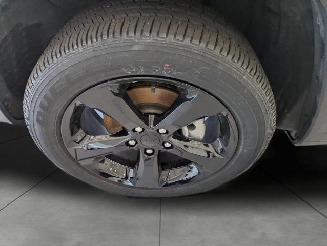 2025 Jeep Grand Cherokee Vehicle Photo in Oshkosh, WI 54901