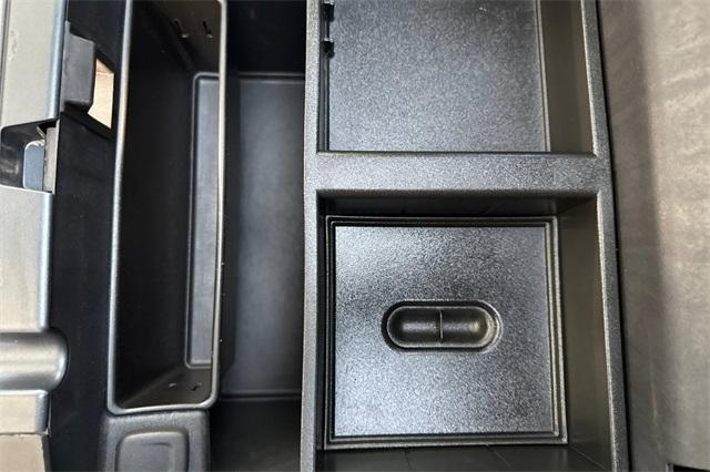2016 GMC Sierra 2500 HD Vehicle Photo in ELK GROVE, CA 95757-8703