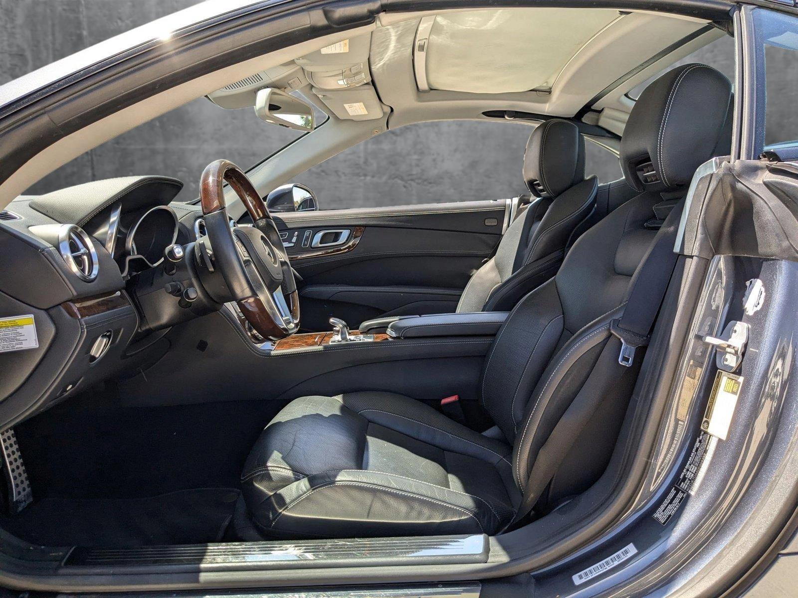 2013 Mercedes-Benz SL-Class Vehicle Photo in Tampa, FL 33614