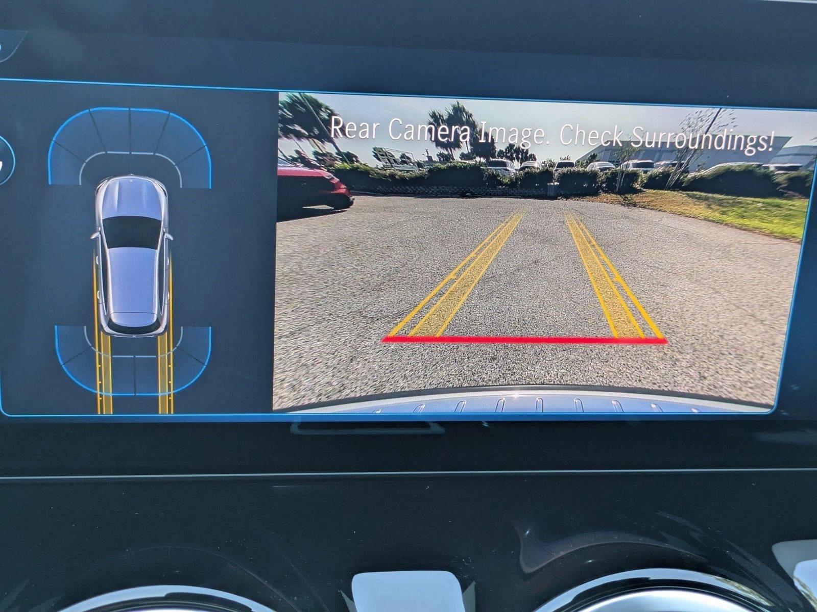 2025 Mercedes-Benz GLA Vehicle Photo in Sarasota, FL 34231