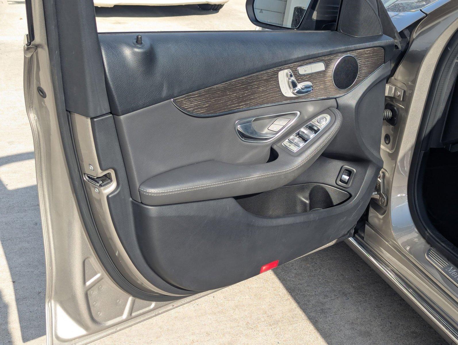 2019 Mercedes-Benz C-Class Vehicle Photo in Pembroke Pines , FL 33027