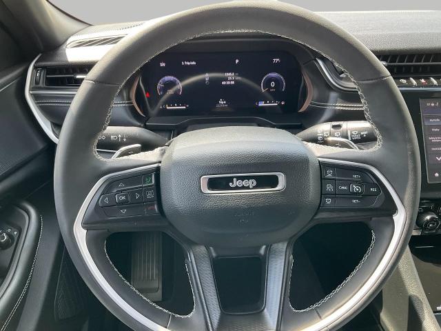 2023 Jeep Grand Cherokee L Vehicle Photo in Kaukauna, WI 54130