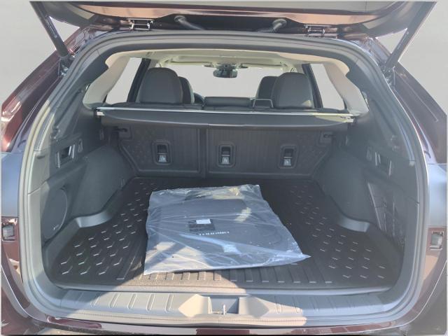 2025 Subaru Outback Vehicle Photo in Green Bay, WI 54304