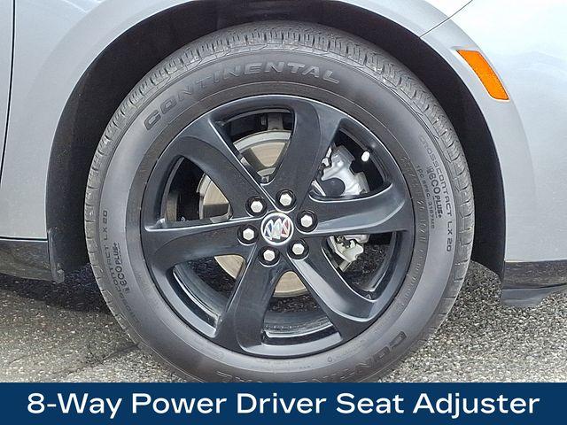 2023 Buick Enclave Vehicle Photo in DANBURY, CT 06810-5034