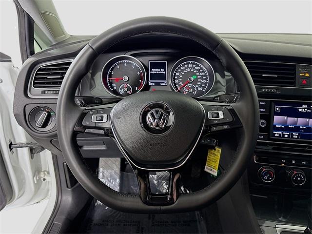 2019 Volkswagen Golf Vehicle Photo in Puyallup, WA 98371