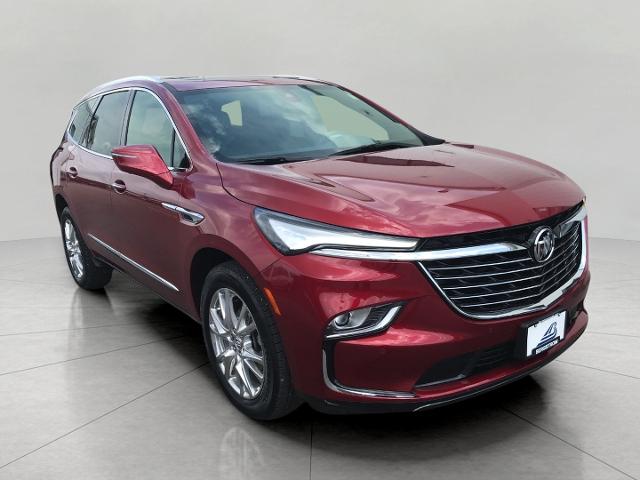 2023 Buick Enclave Vehicle Photo in GREEN BAY, WI 54303-3330