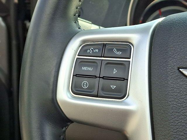 2013 Chrysler 200 Vehicle Photo in WATERTOWN, CT 06795-3318