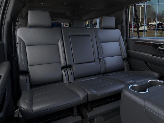 2025 Chevrolet Suburban Vehicle Photo in APPLETON, WI 54914-4656