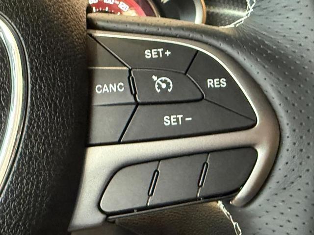 2016 Dodge Challenger Vehicle Photo in COLUMBIA, MO 65203-3903