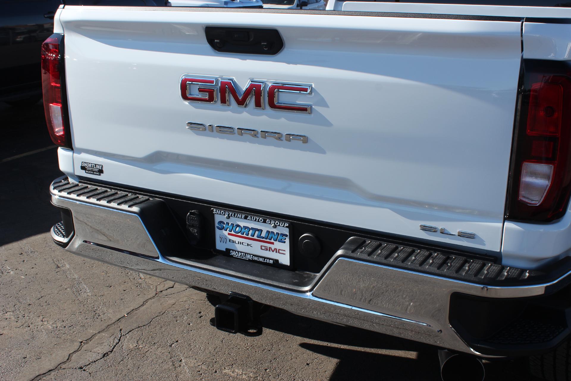 2025 GMC Sierra 2500 HD Vehicle Photo in AURORA, CO 80012-4011
