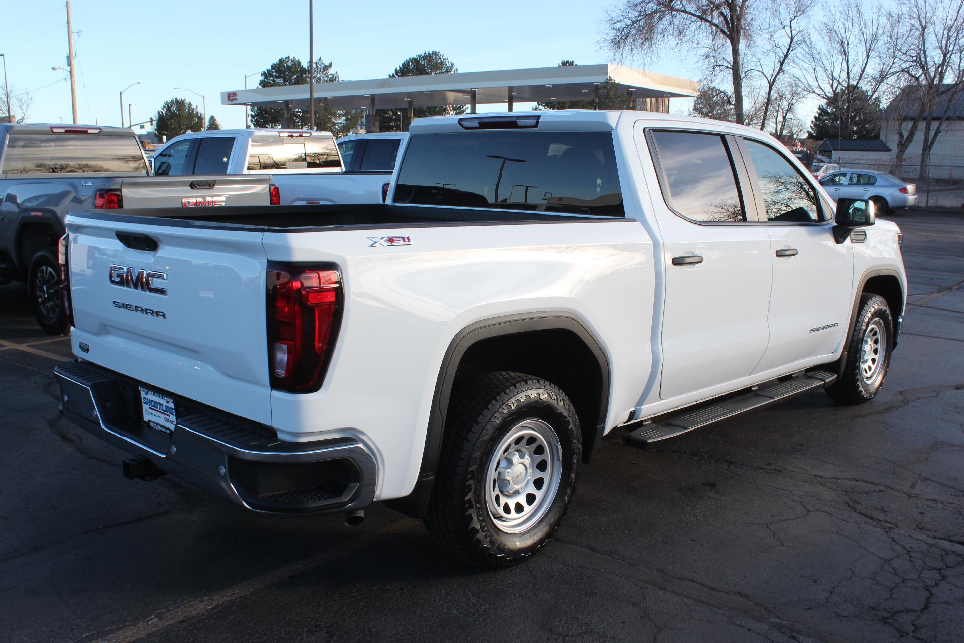 2025 GMC Sierra 1500 Vehicle Photo in AURORA, CO 80012-4011