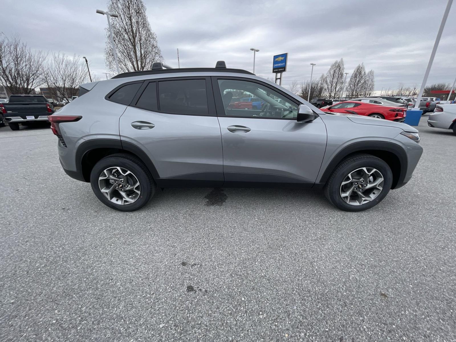 2025 Chevrolet Trax Vehicle Photo in BENTONVILLE, AR 72712-4322