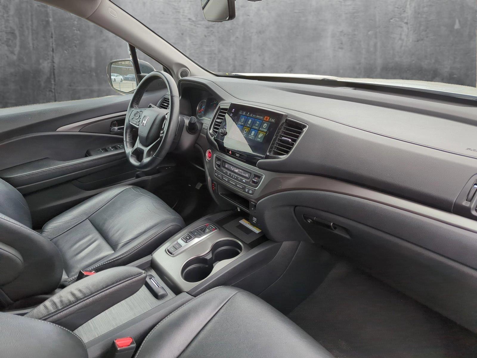 2022 Honda Pilot Vehicle Photo in Memphis, TN 38128