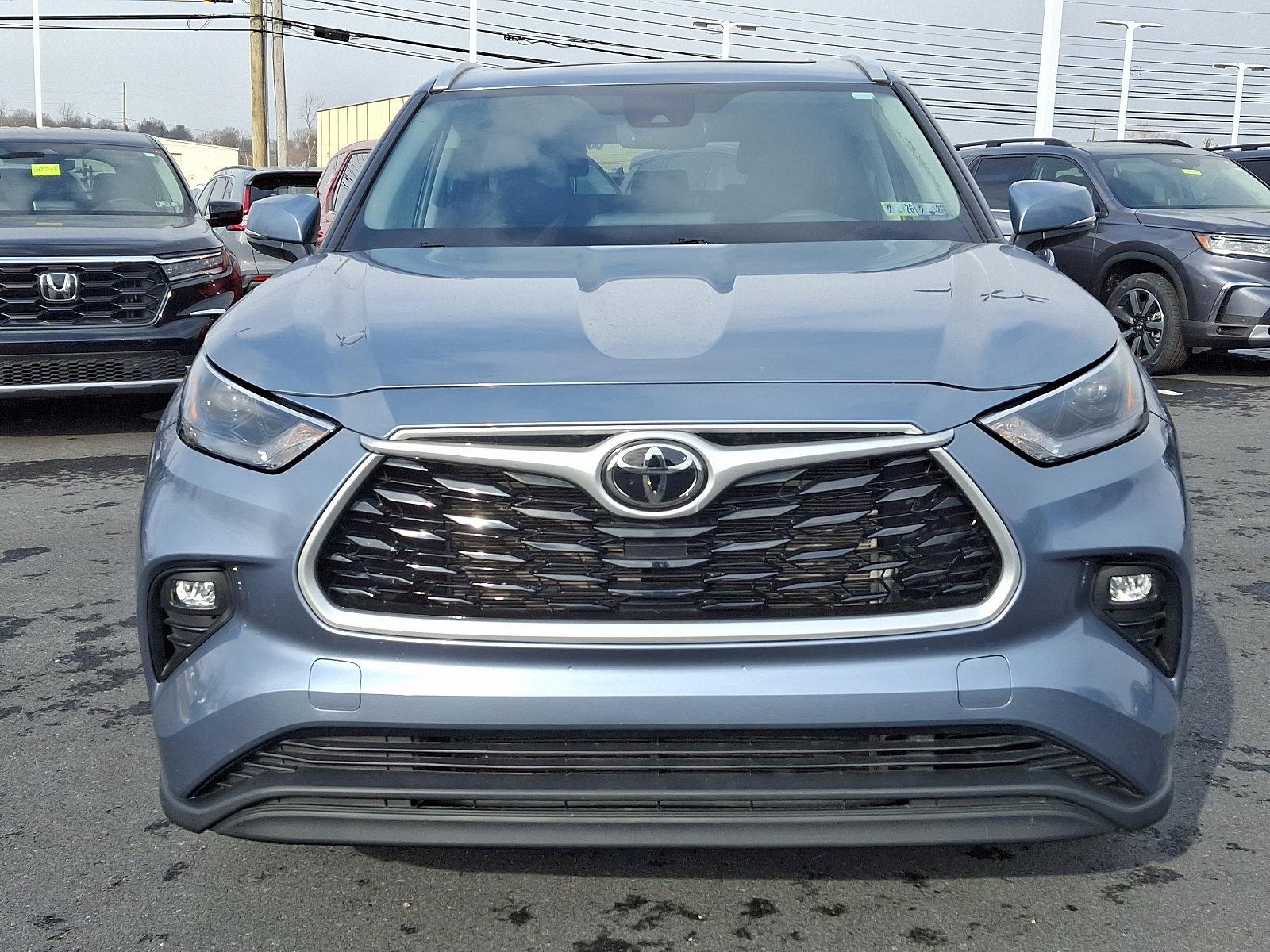 2022 Toyota Highlander Vehicle Photo in Harrisburg, PA 17111