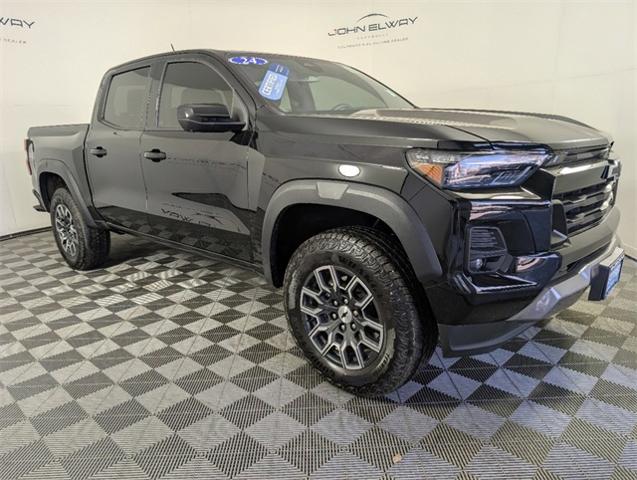 2024 Chevrolet Colorado Vehicle Photo in ENGLEWOOD, CO 80113-6708