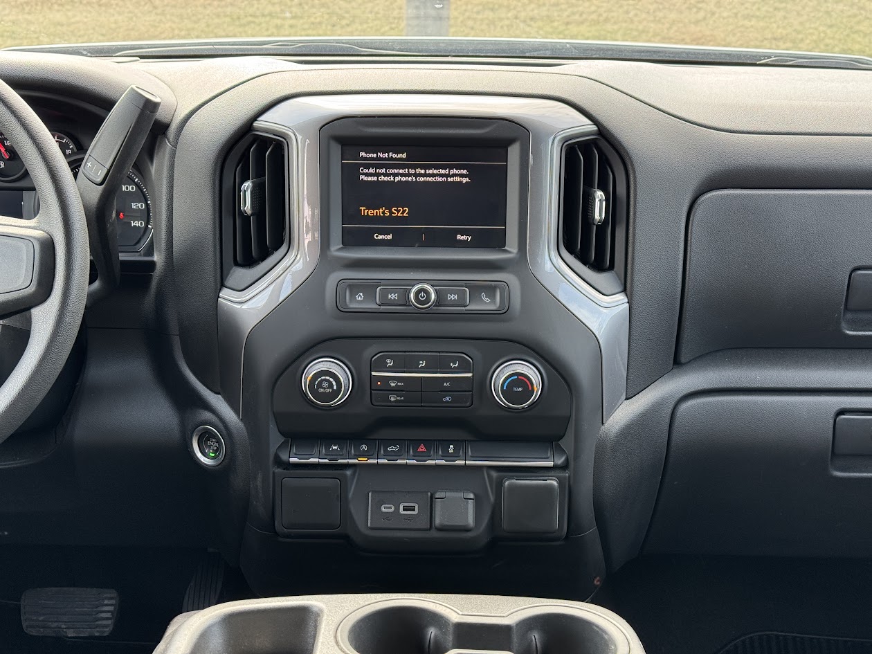 2022 Chevrolet Silverado 1500 Vehicle Photo in BOONVILLE, IN 47601-9633