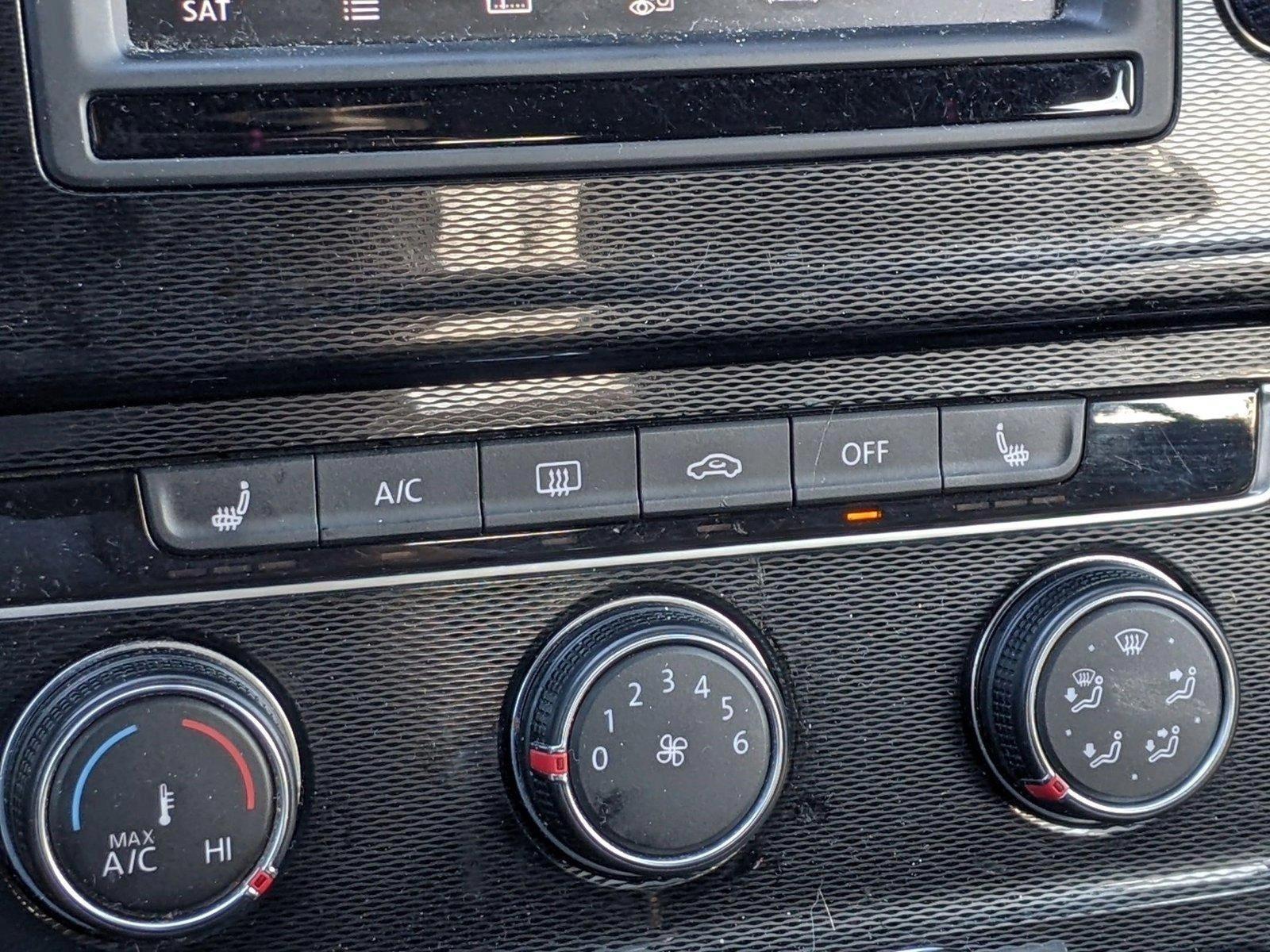 2017 Volkswagen Golf GTI Vehicle Photo in Cockeysville, MD 21030